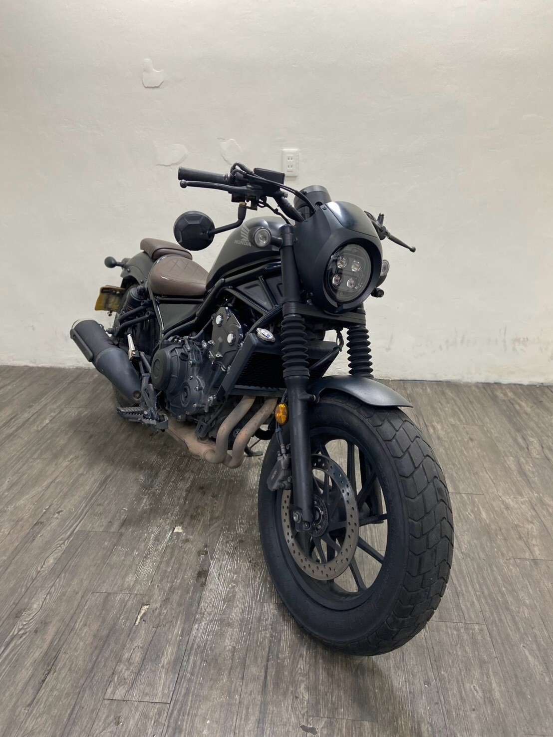 LINE_ALBUM_REBEL500s_9051_261016_3