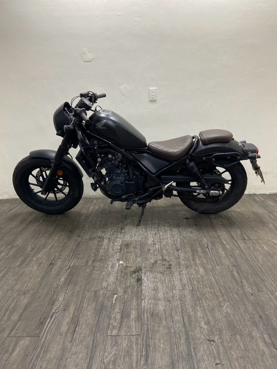 LINE_ALBUM_REBEL500s_9051_261016_4