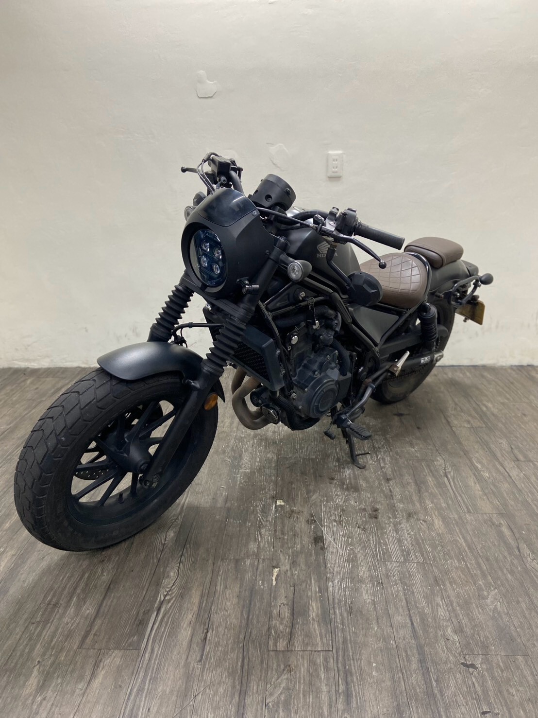 LINE_ALBUM_REBEL500s_9051_261016_2