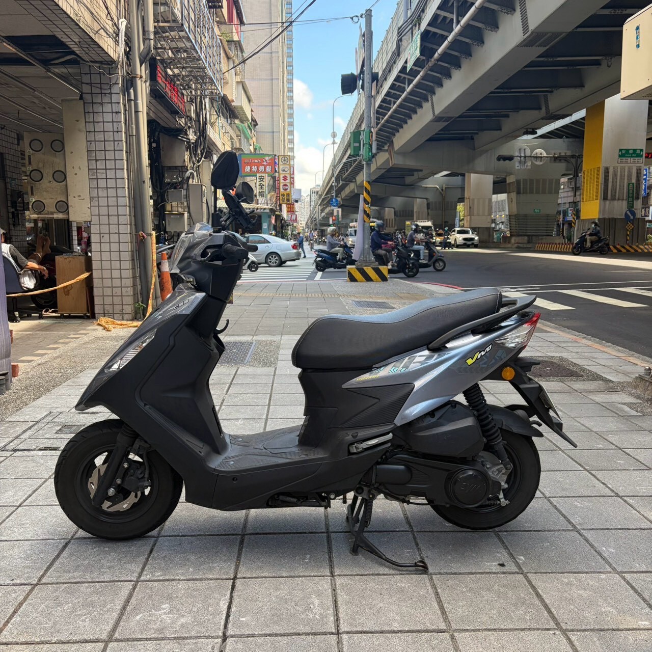 LINE_ALBUM__2773_261016_11