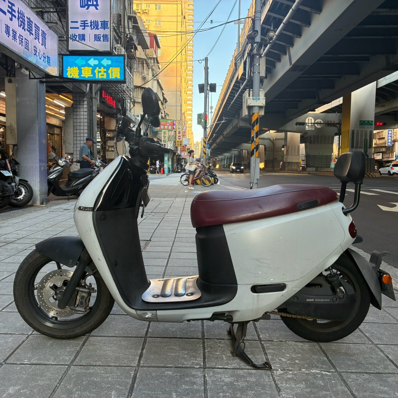 LINE_ALBUM__0766_261019_5
