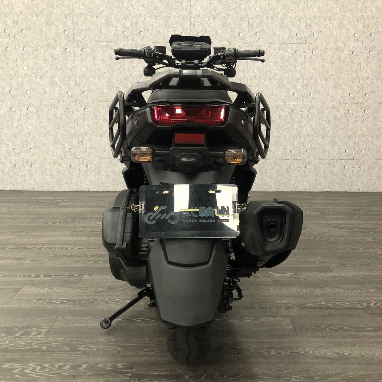 S__261349382_0