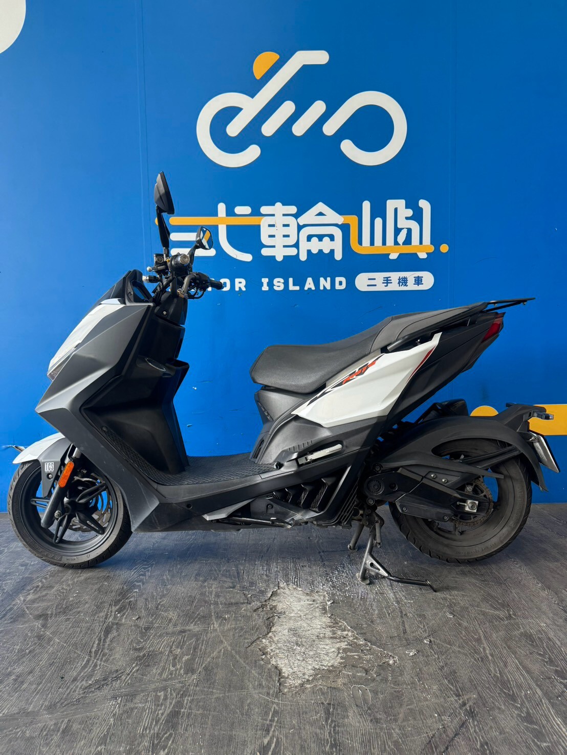 LINE_ALBUM_2025 光陽 雷霆KRV 180 MOTO _NYH-9120 $82000里程40XXX_261020_3