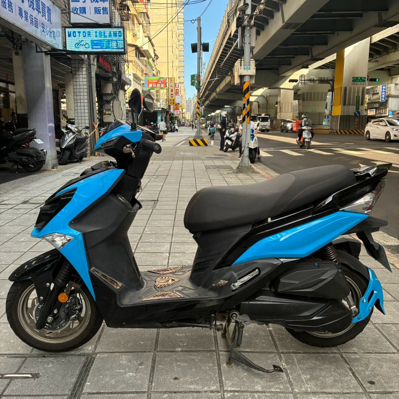 LINE_ALBUM__7876_261020_5