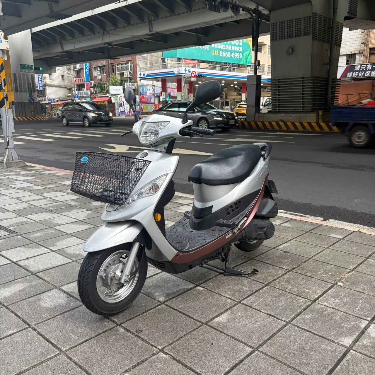 LINE_ALBUM__7790_261022_2