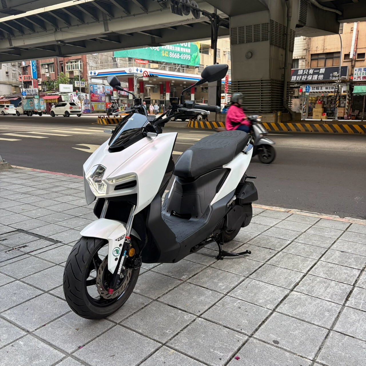 LINE_ALBUM__0279_261027_2 - 複製