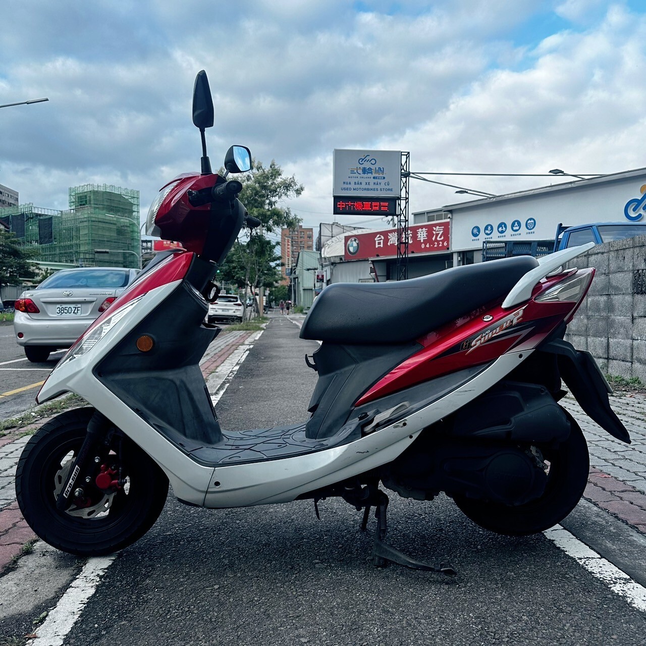 2015 三陽 GT125 碟 212xxKM _6985 $28,000_240528_2