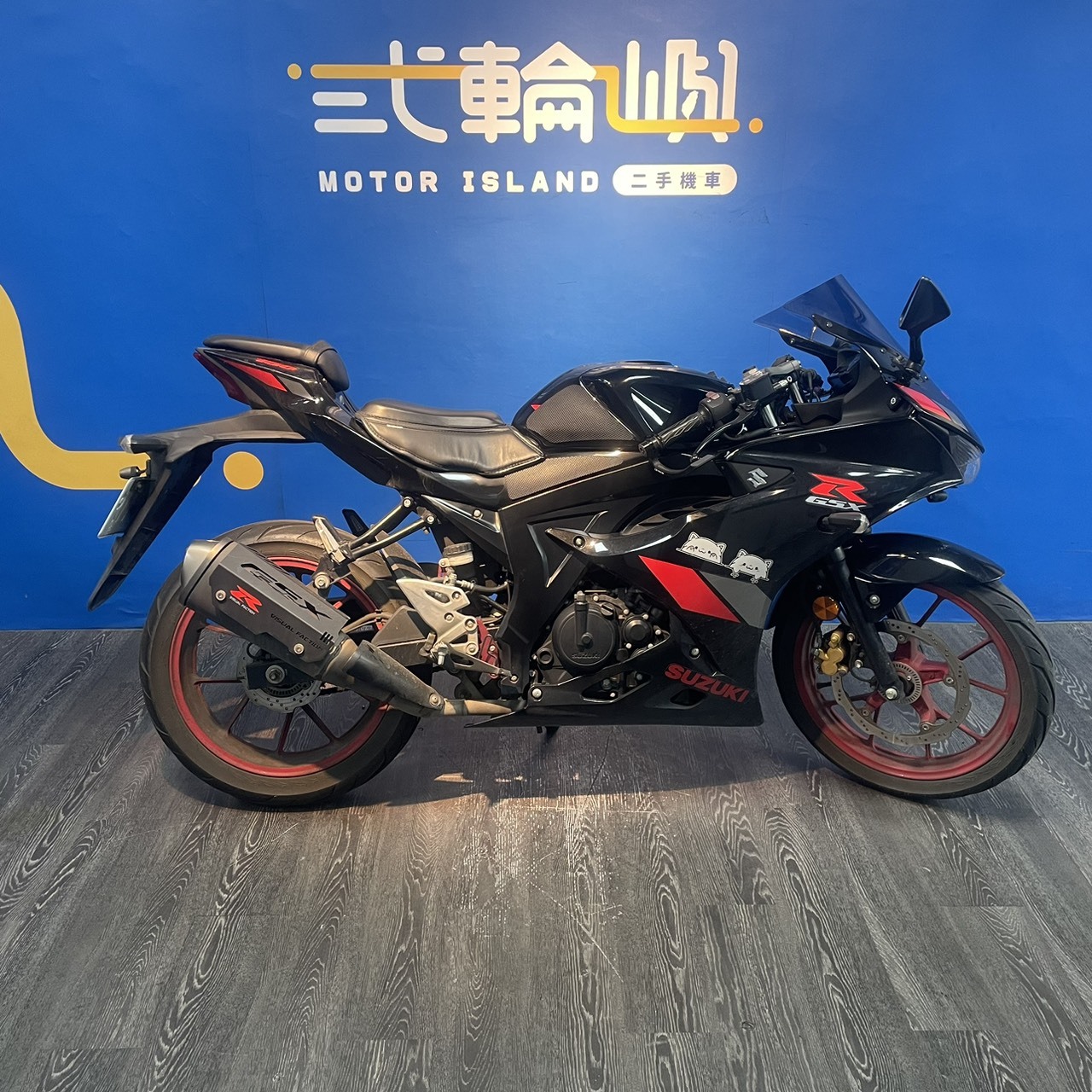 line_oa_chat_250306_140726_group_3