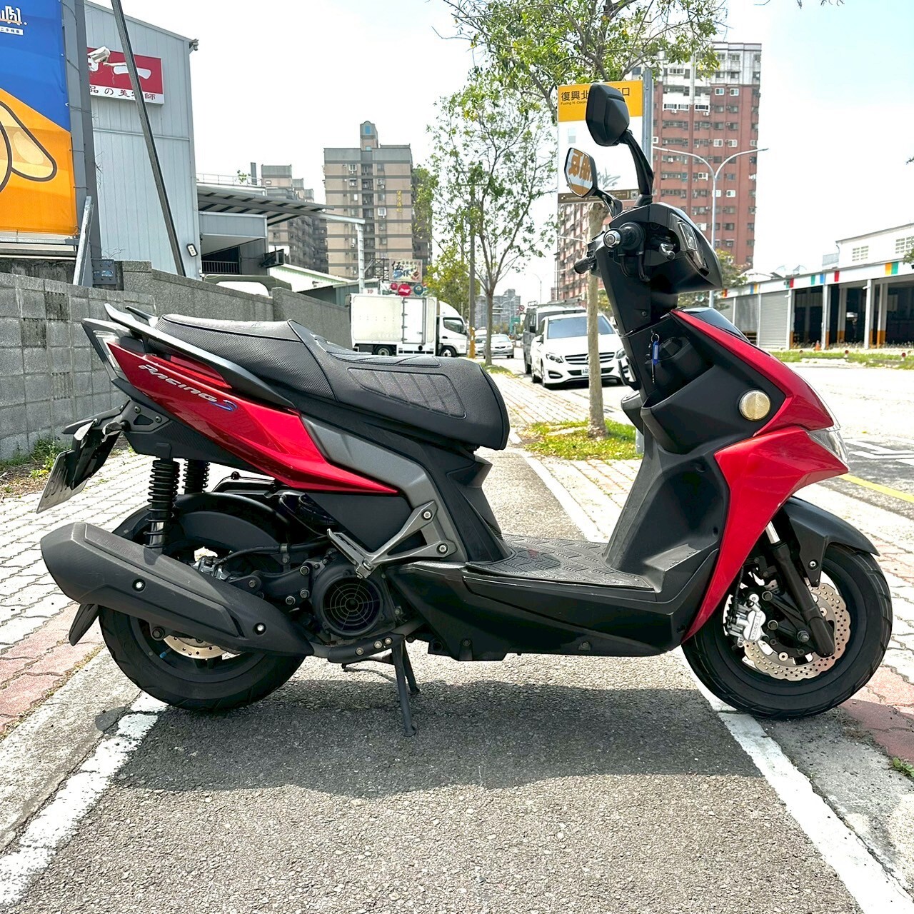 LINE_ALBUM_2018 光陽 雷霆S 150 雙碟 _1705 328xxKM $39,999_250328_1