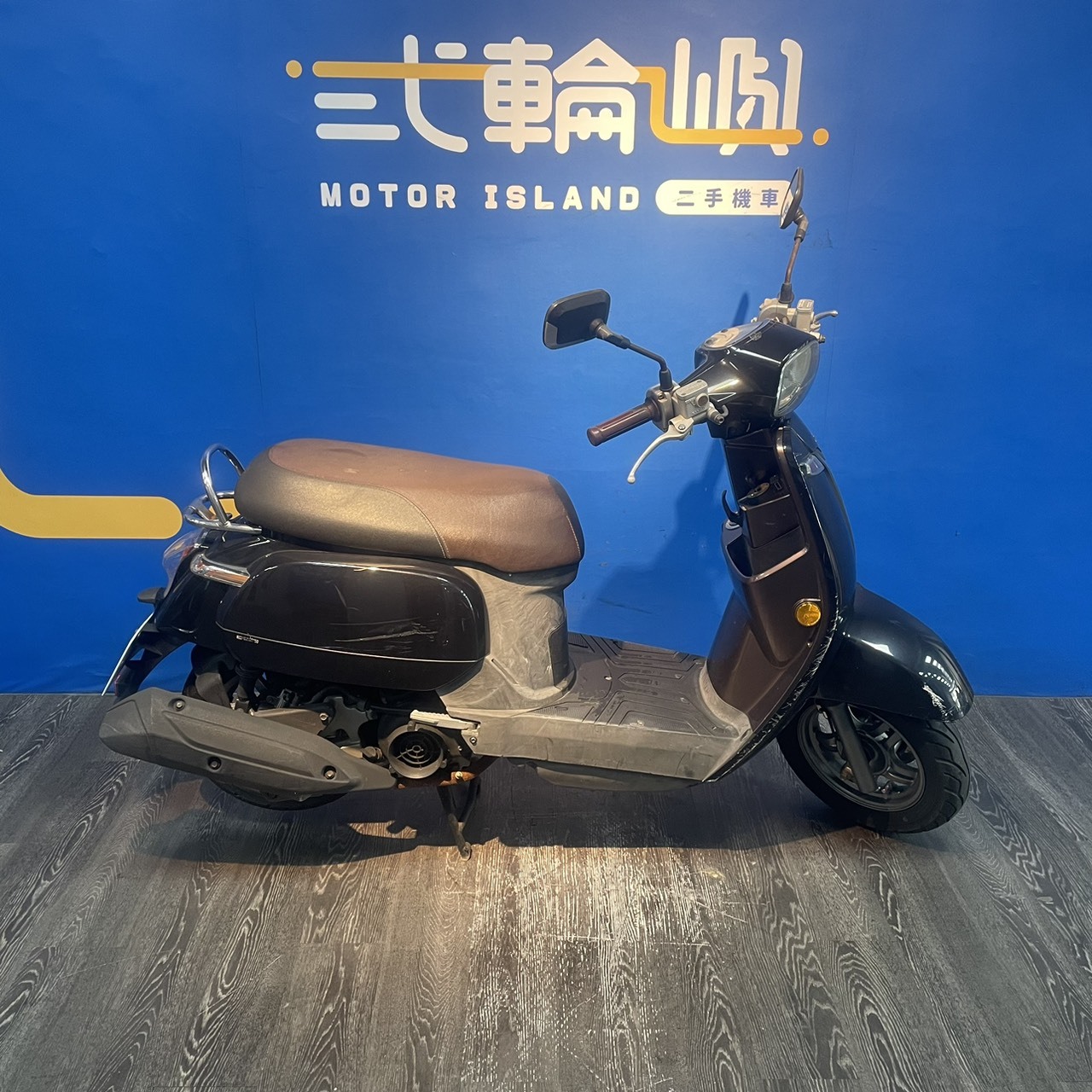 line_oa_chat_250411_203411_group_3