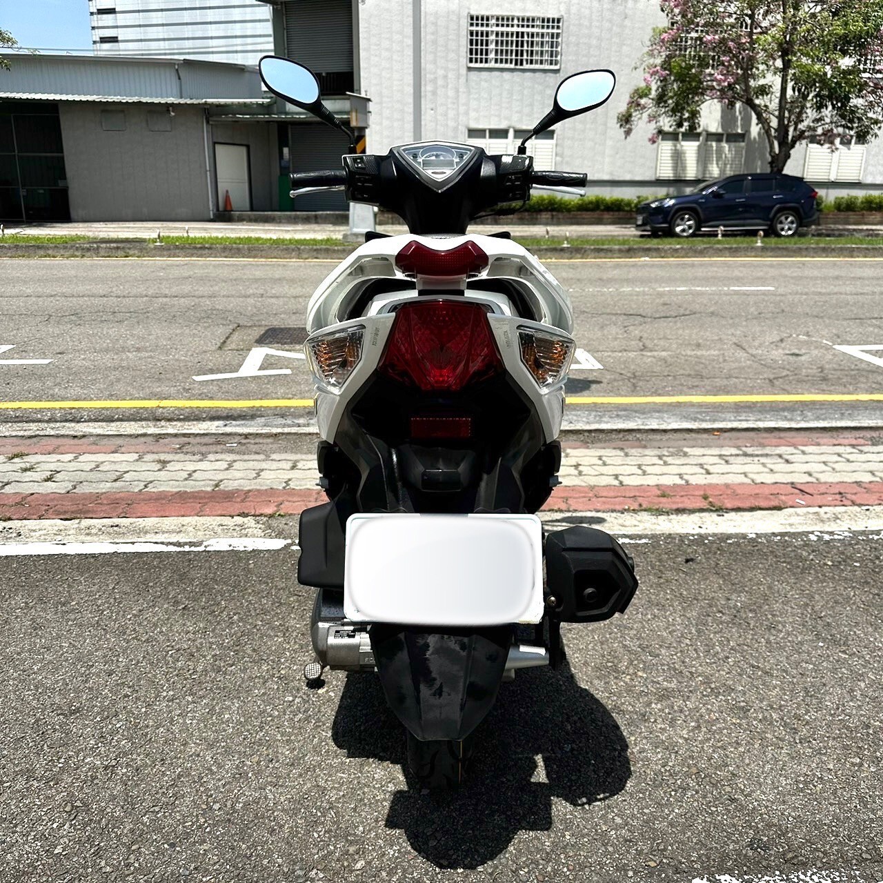 LINE_ALBUM_2018 PGO BON 125 _9673 305xxKM $32,000_250415_3