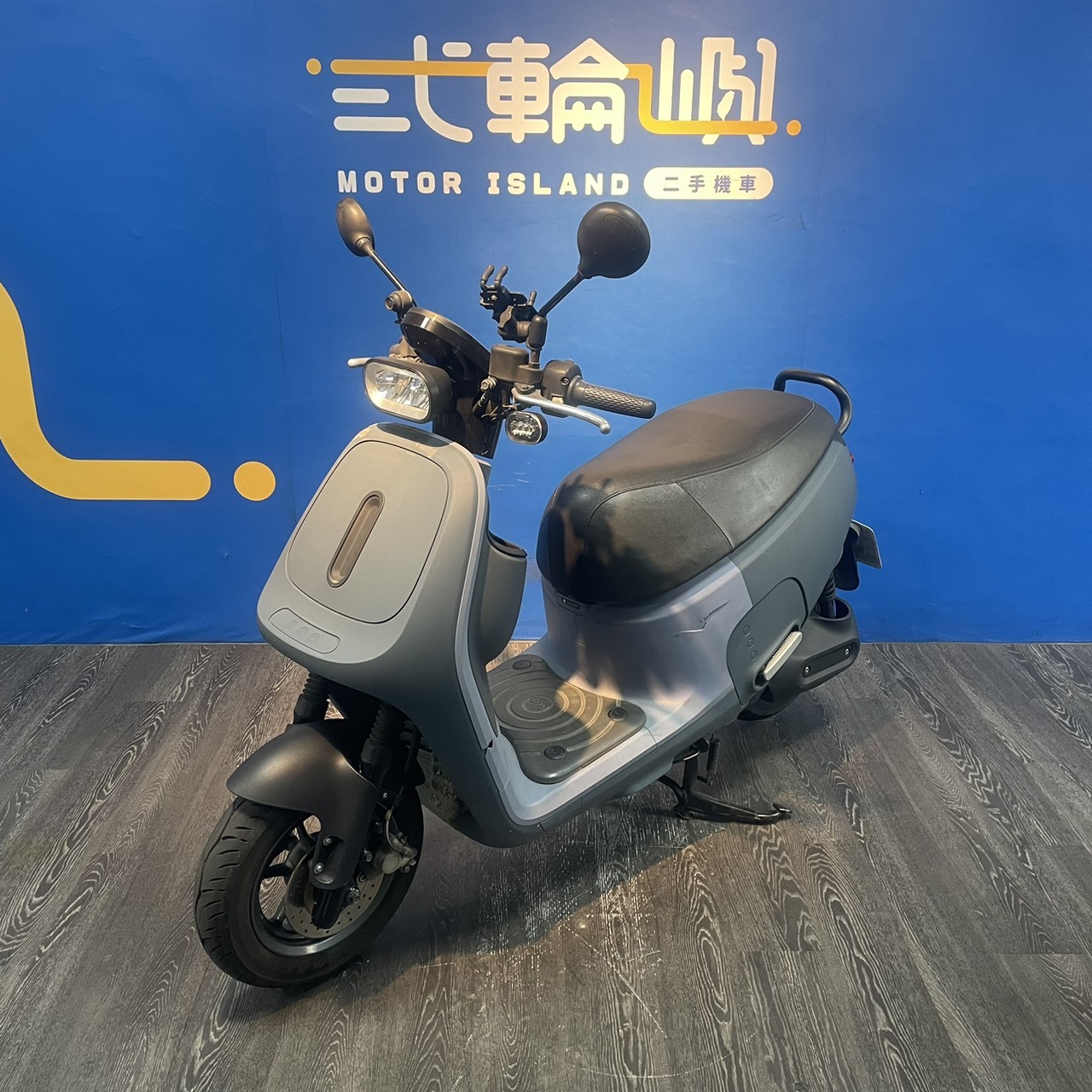 line_oa_chat_250418_111633_group_0