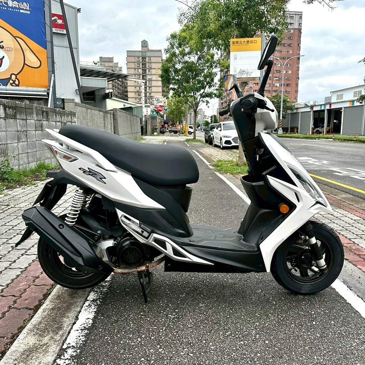 LINE_ALBUM_2015 光陽 VJR 125 _5600 396xxKM $33,000_250429_1