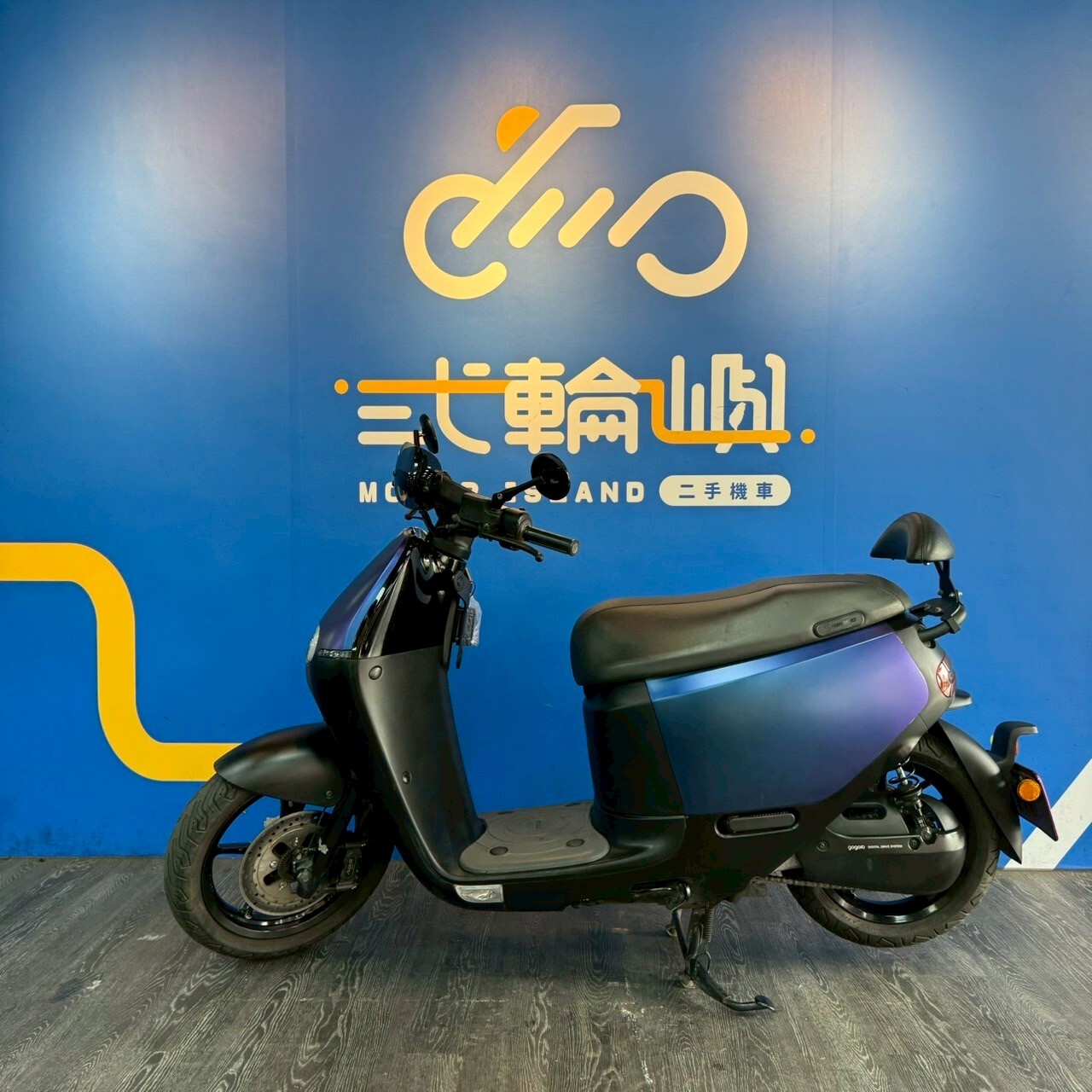 LINE_ALBUM_18年睿能 GOGORO S2 ABS_2898 23421km $35000_250512_3