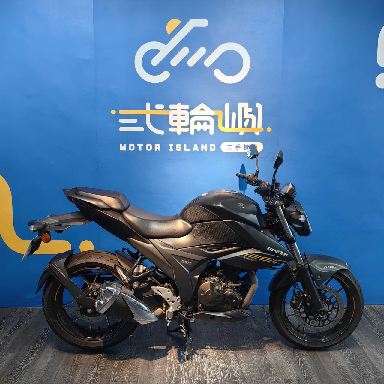 line_oa_chat_250515_041527_group_3