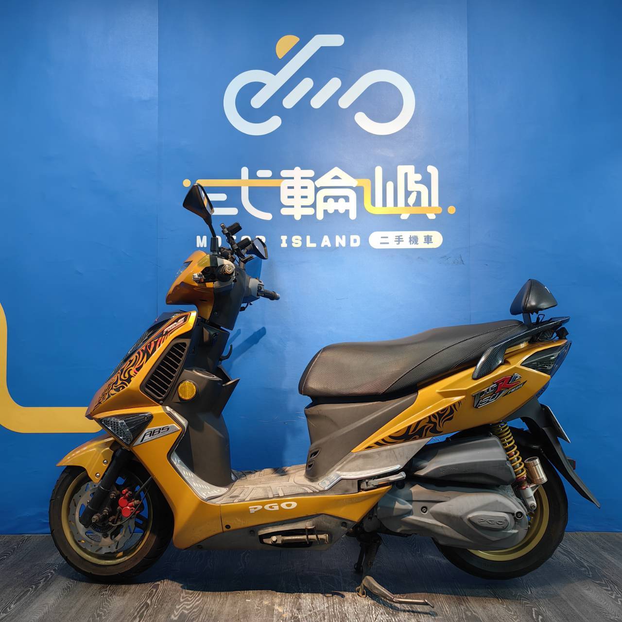 line_oa_chat_250515_045511_group_2