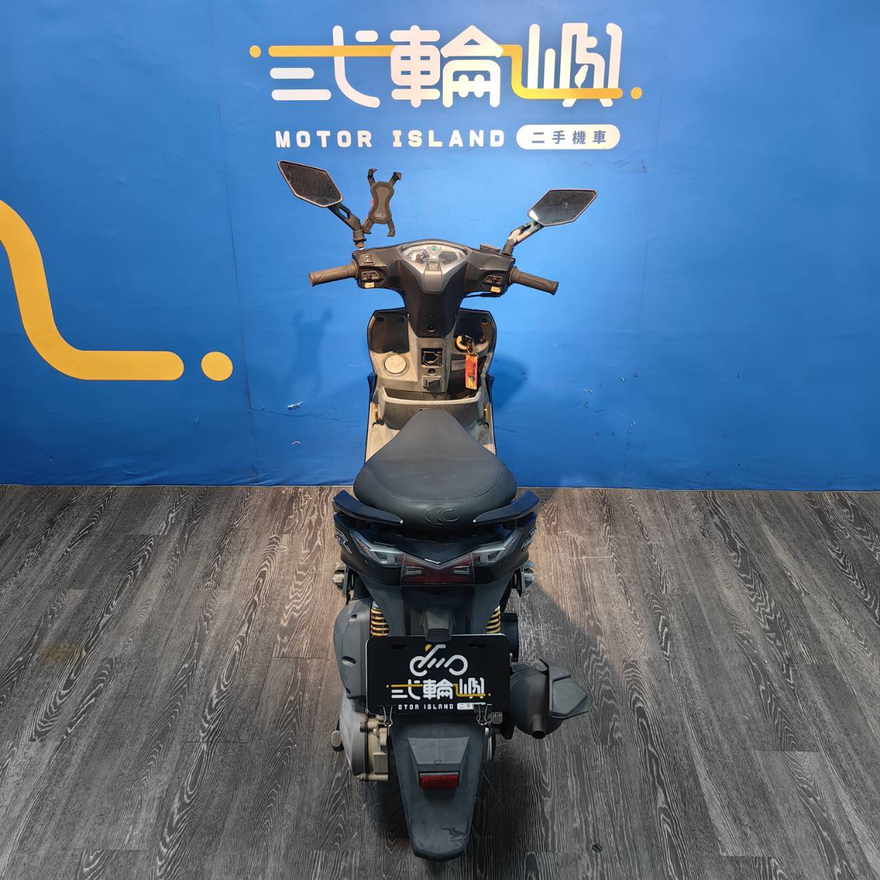 line_oa_chat_250515_182754_group_4