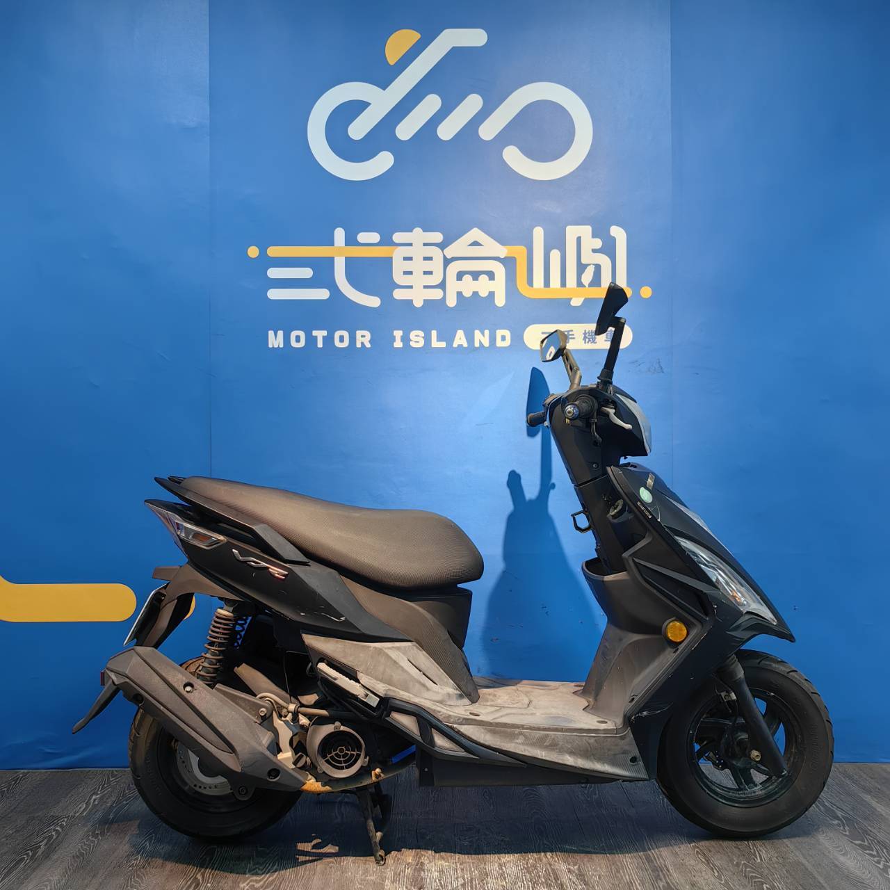 line_oa_chat_250515_183816_group_3