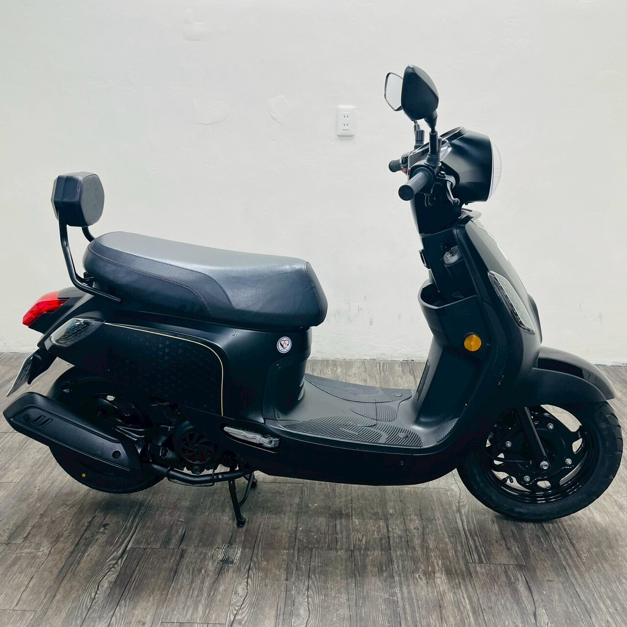 LINE_ALBUM_2020 NEW MII 110 碟煞 _3880 $45000 里程21XXX 使用痕跡如圖_250514_3