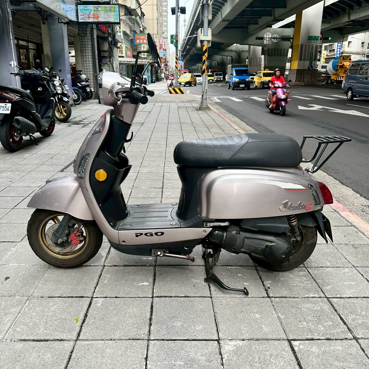 LINE_ALBUM_2018 PGO JBUBU 125 _8657 $42000_250711_3