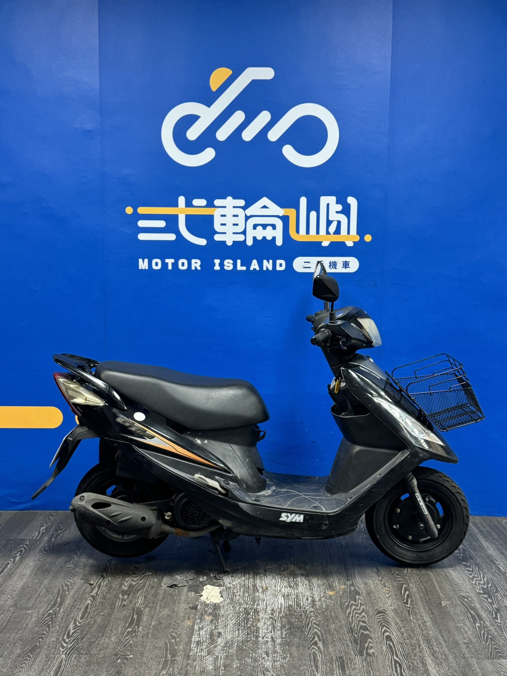 Porno yulduzlarning erotik fotosuratlari