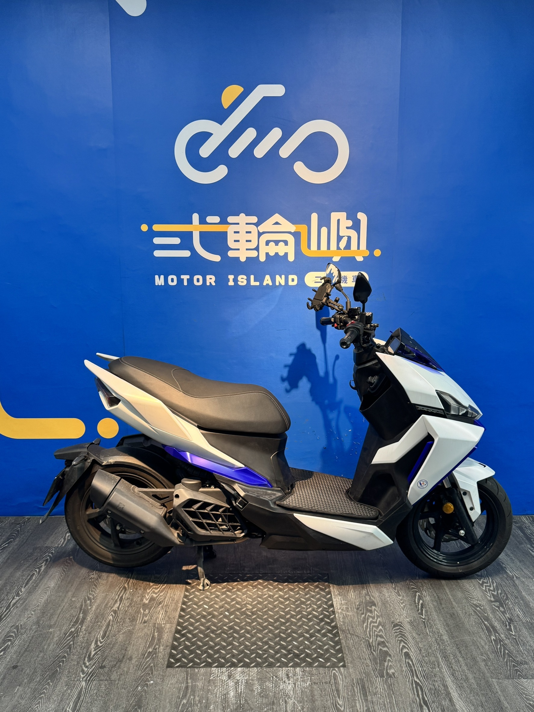 line_oa_chat_250815_153859_group_3