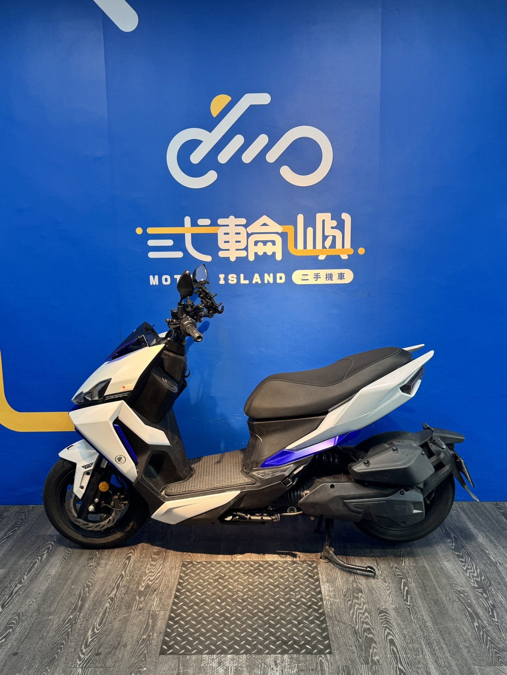 line_oa_chat_250815_153859_group_2
