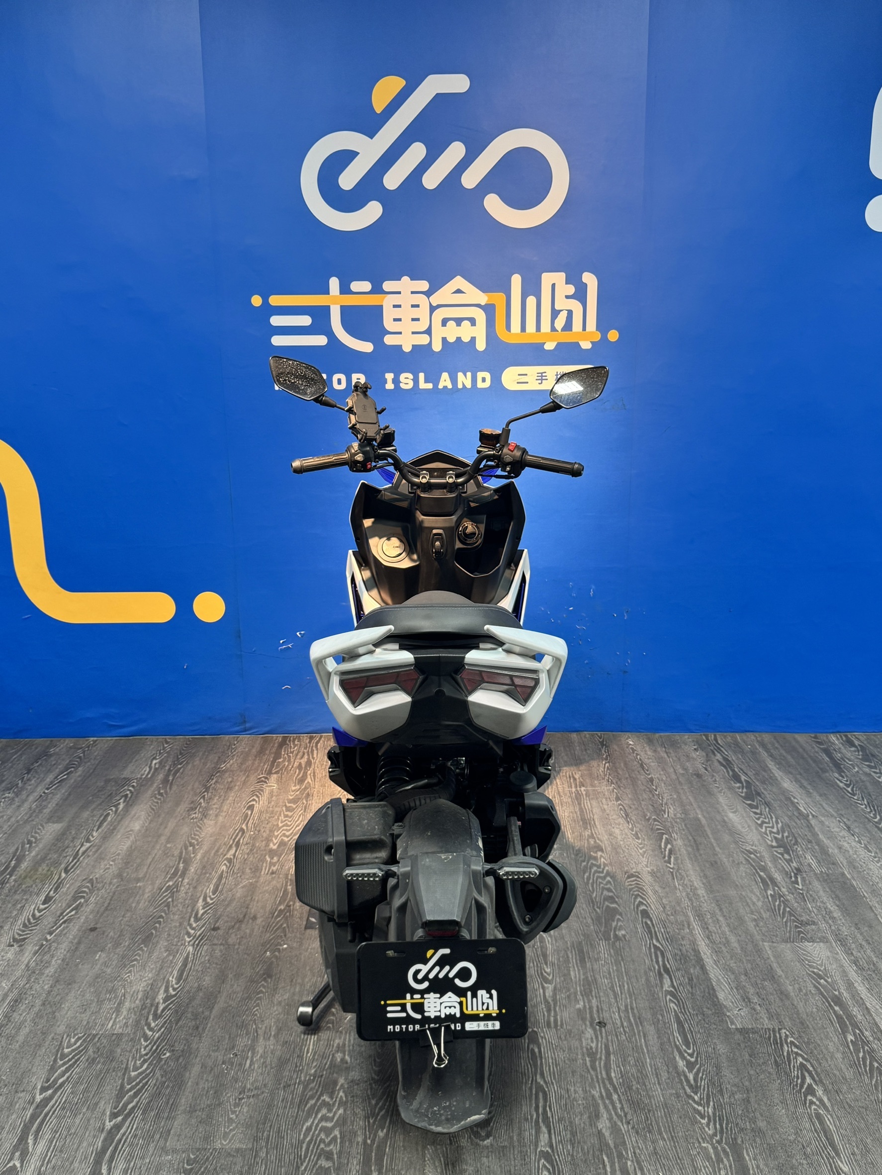 line_oa_chat_250815_153859_group_4