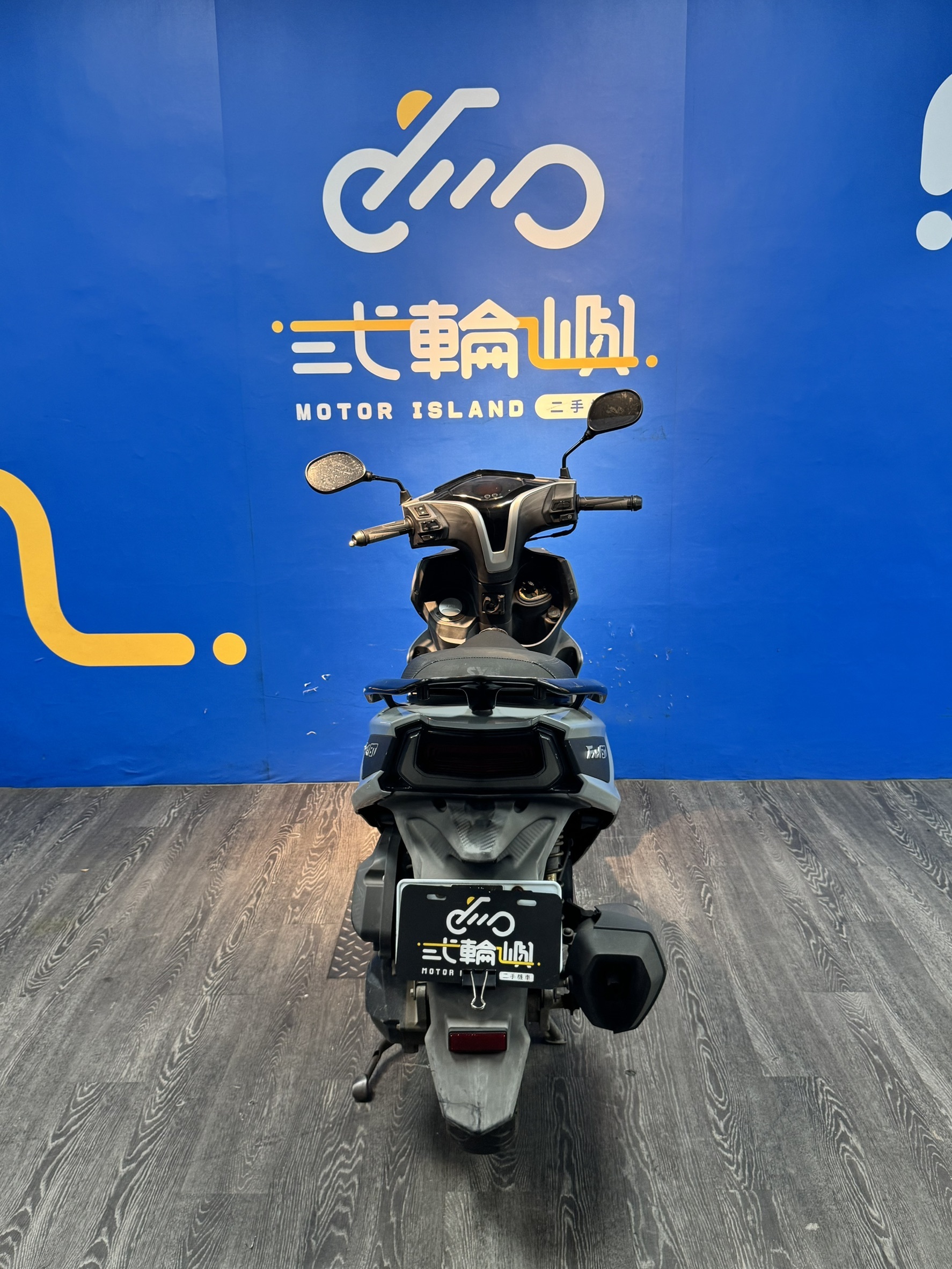 line_oa_chat_250815_182634_group_4