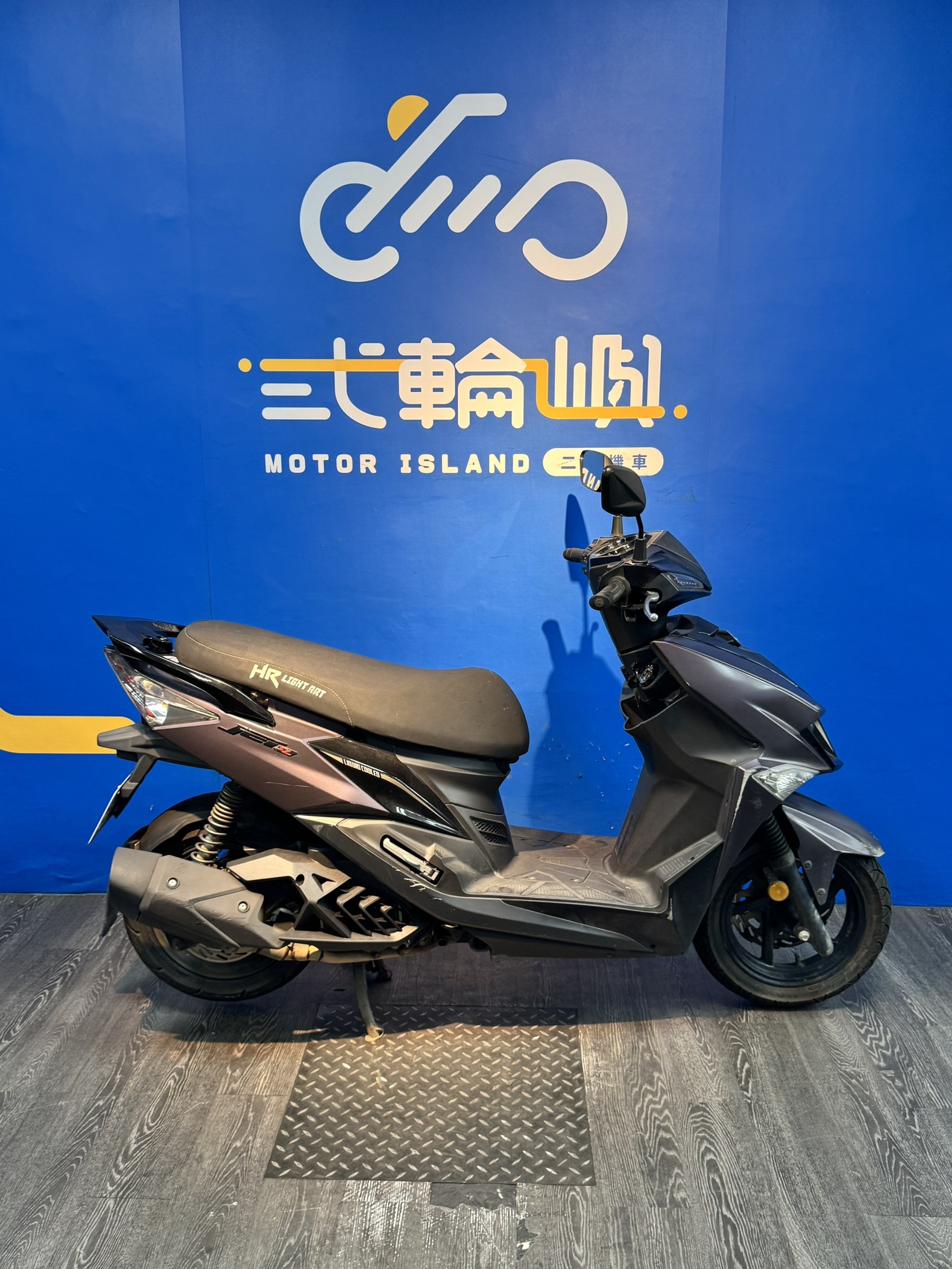 line_oa_chat_250821_080642_group_3