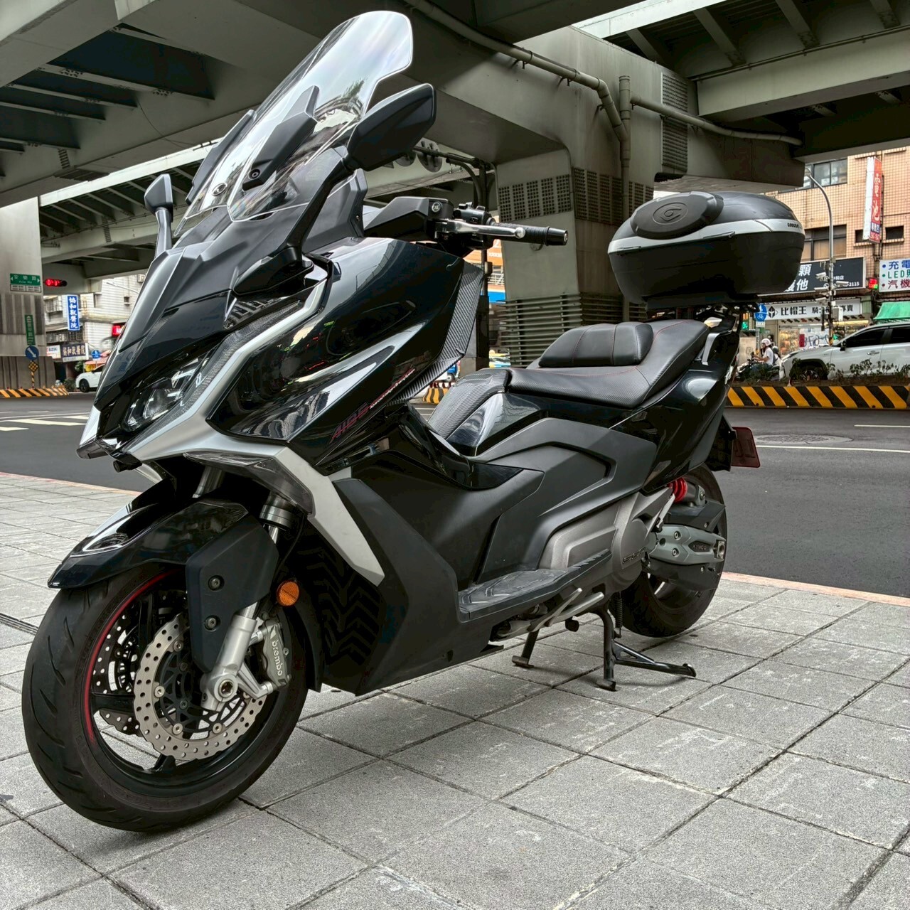 LINE_ALBUM_2022 光陽 AK 550 PREMIUM _2232 $228000_250909_6