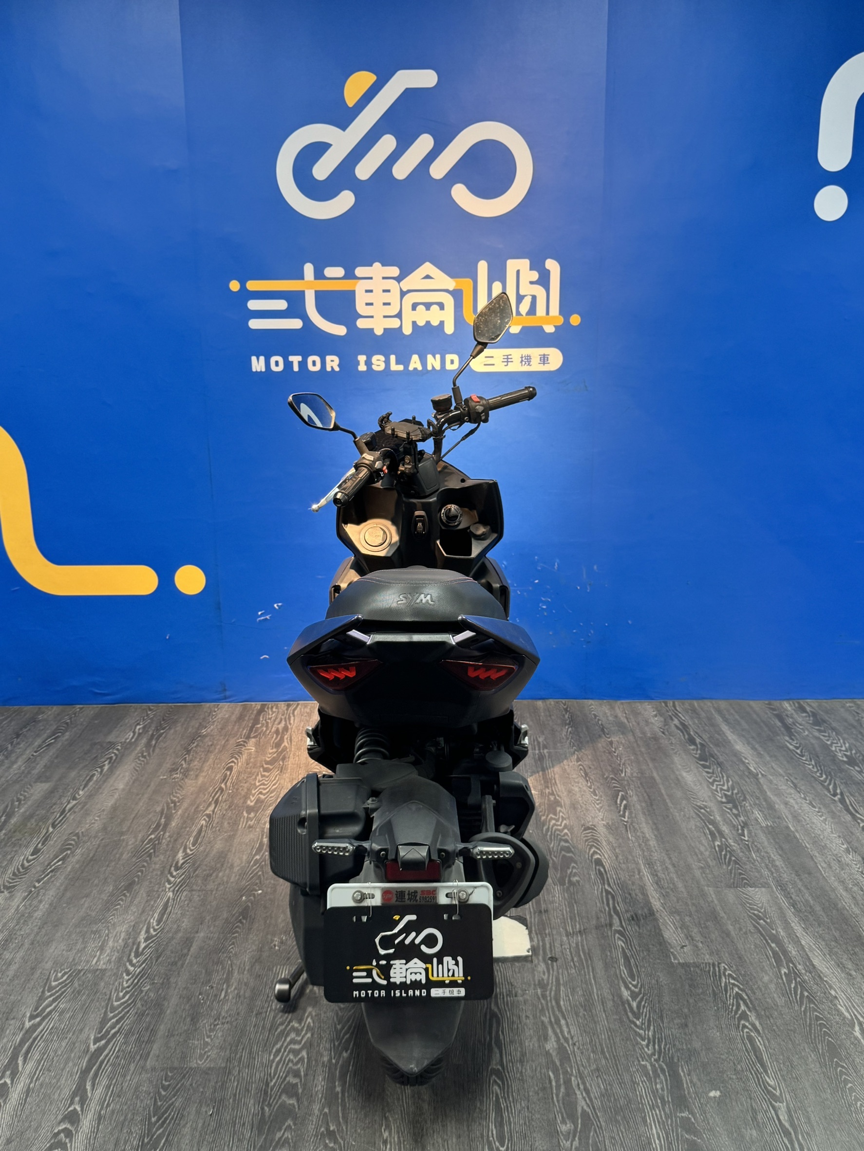 line_oa_chat_250918_210900_group_4