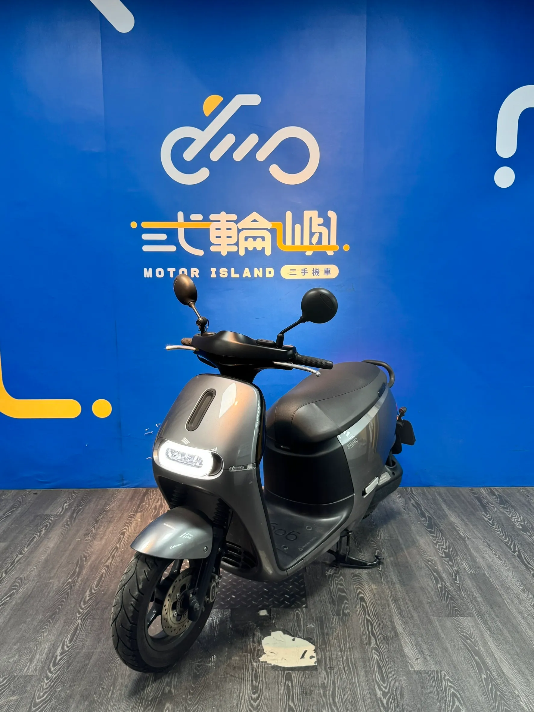 line_oa_chat_250918_213433_group_0