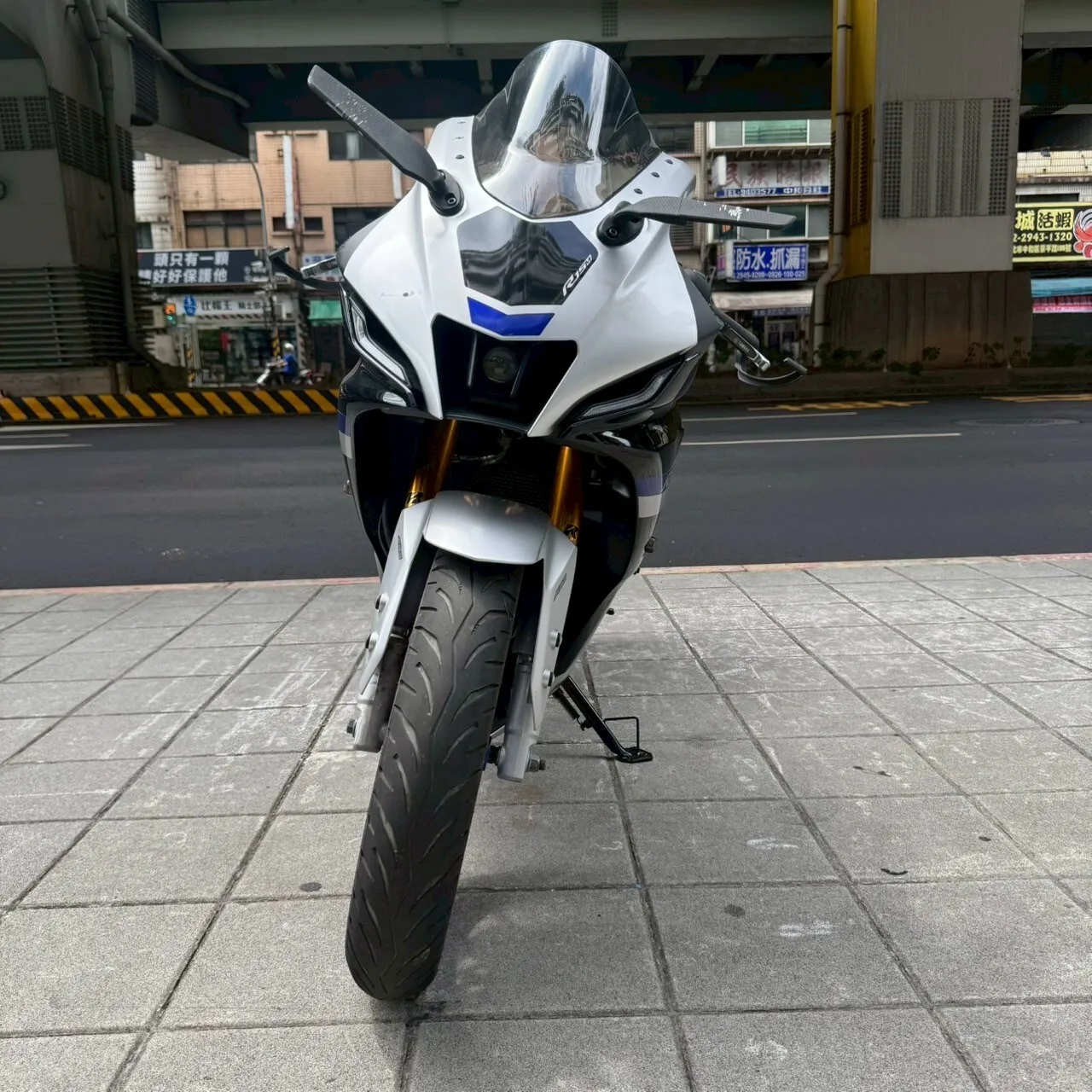LINE_ALBUM_2022 山葉 R15M V4 _9527 $72000_250919_7