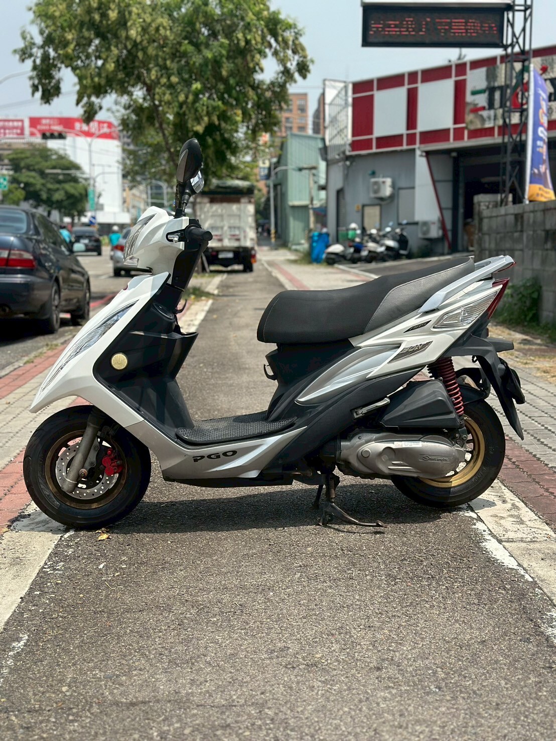 LINE_ALBUM_2018 PGO BON 125 ABS _9077 560xxKM $38,000_250919_2