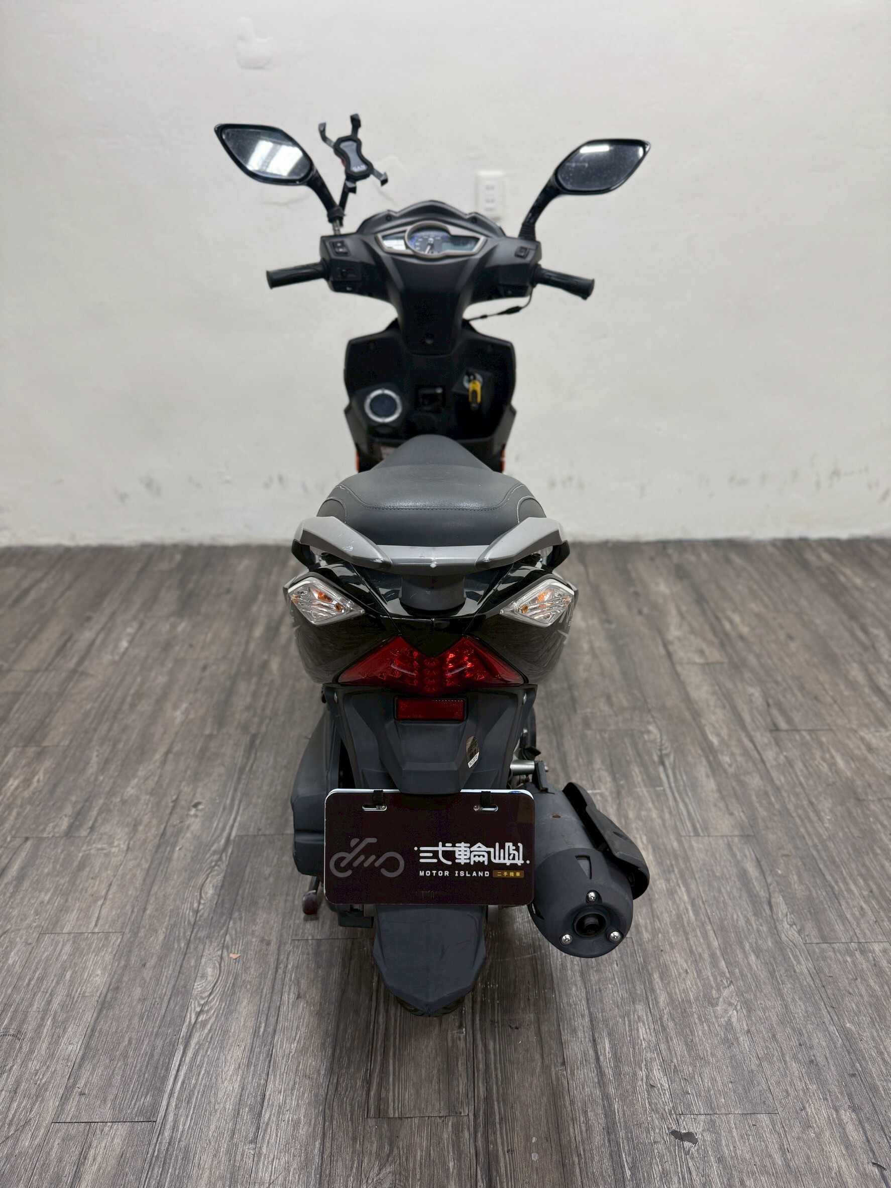 LINE_ALBUM_2017 台鈴 NEX 125 _7058 $35000 里程 31XXX_250925_2