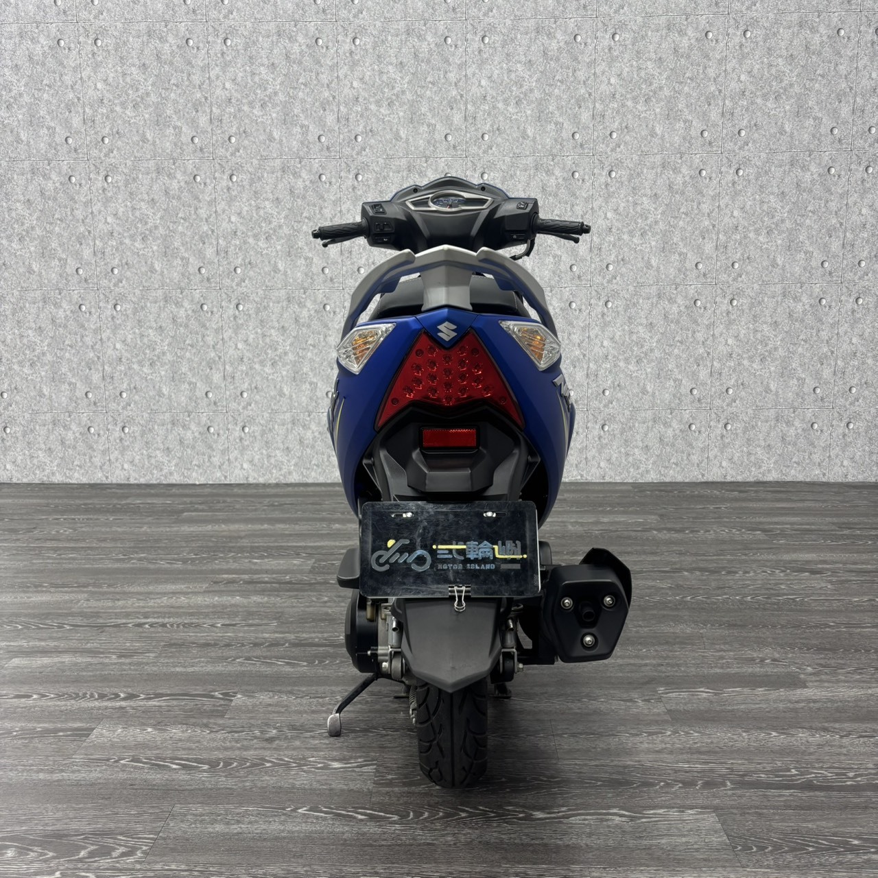 S__259776521_0