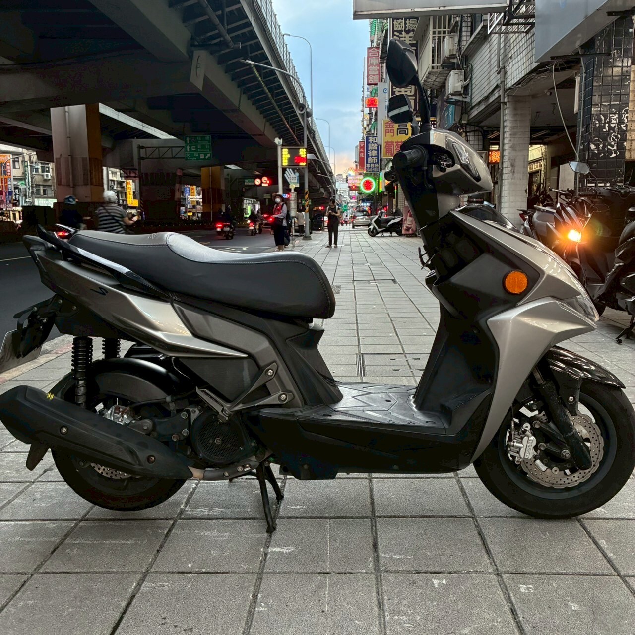 LINE_ALBUM_2019 光陽 雷霆S150 RACINGS ABS _2186 $45000_251002_4