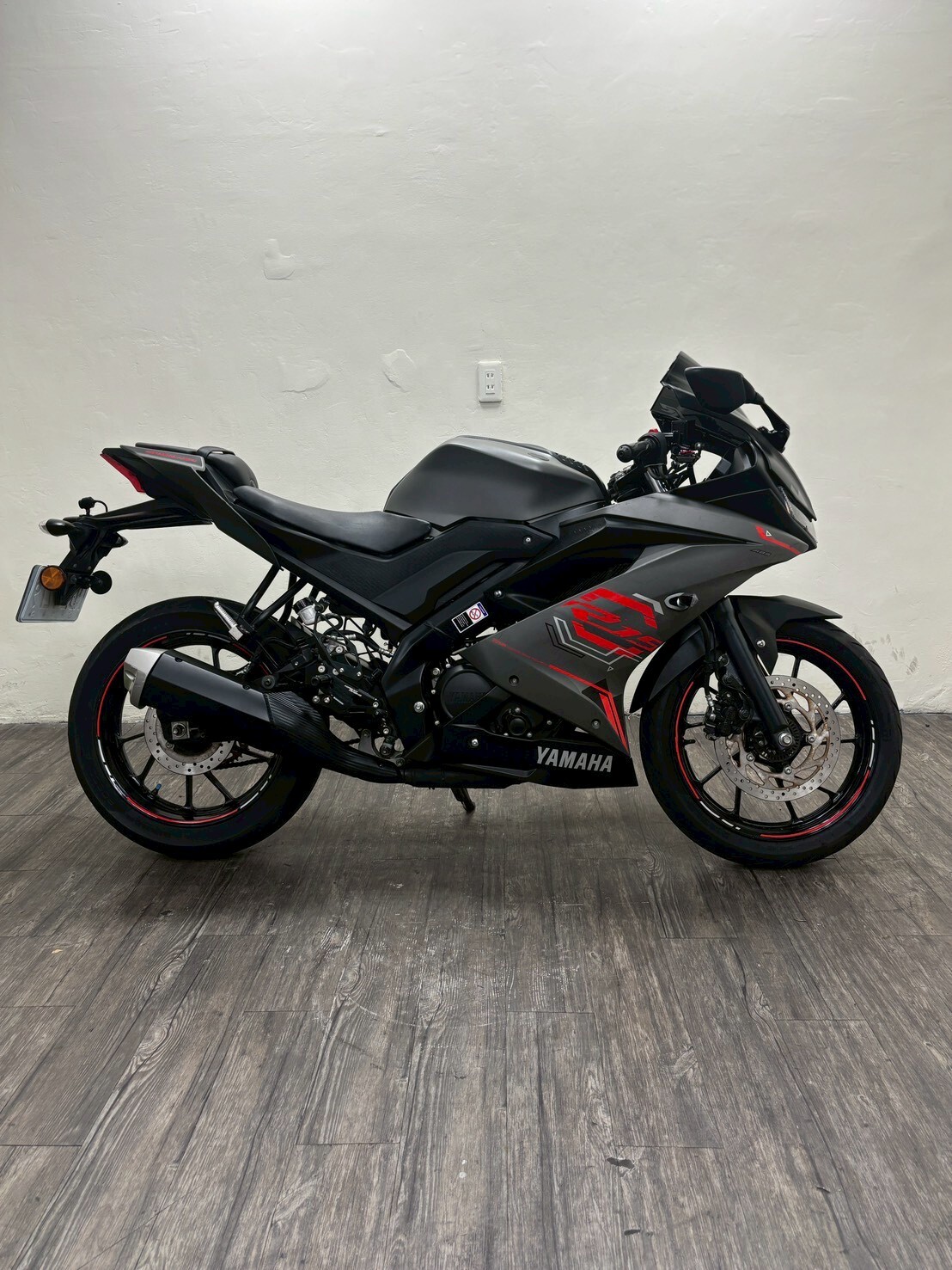 LINE_ALBUM_2020 山葉 R15 V3 正叉 ABS _1279 $49999 里程12xxx_251003_3