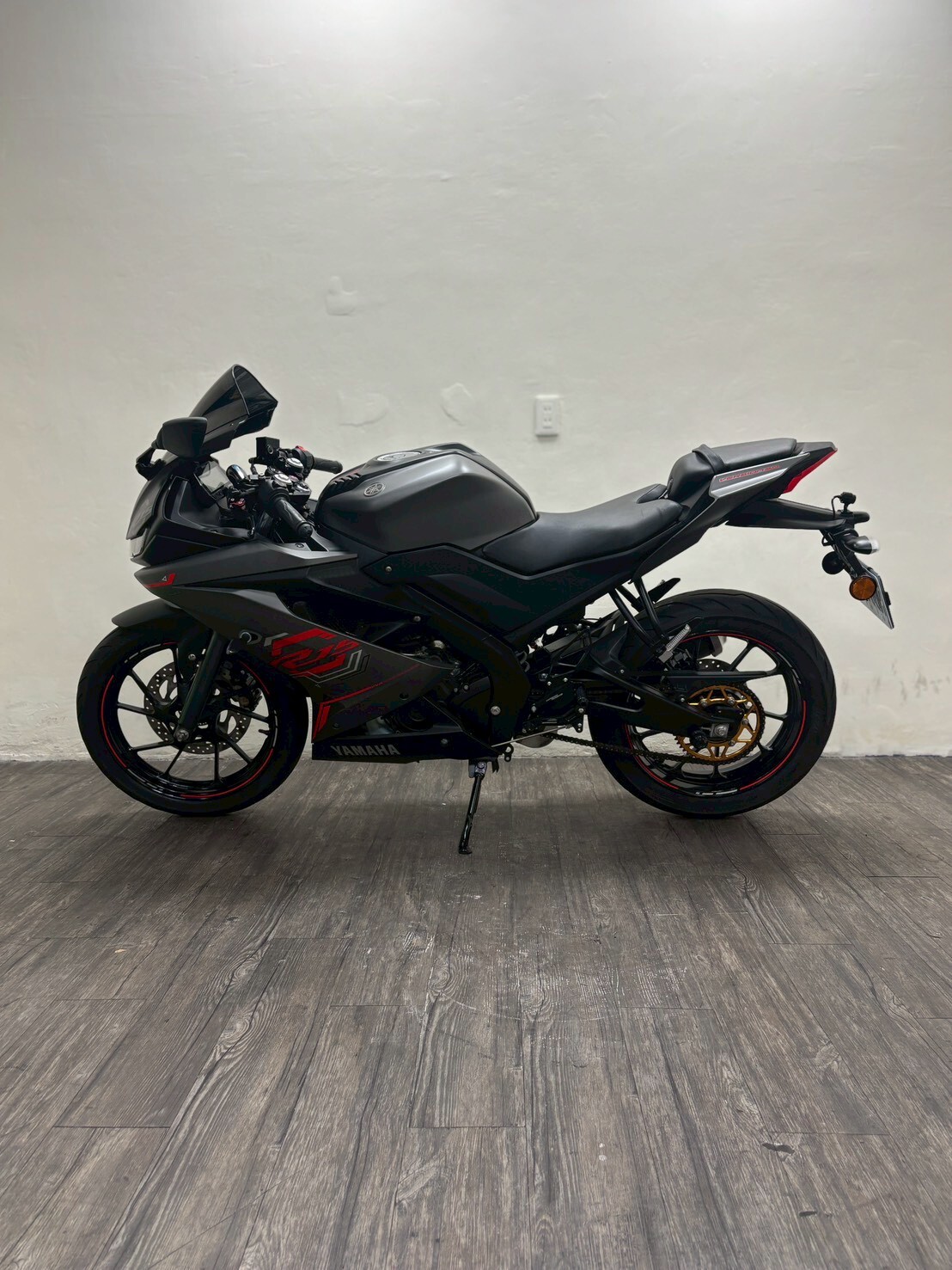 LINE_ALBUM_2020 山葉 R15 V3 正叉 ABS _1279 $49999 里程12xxx_251003_4