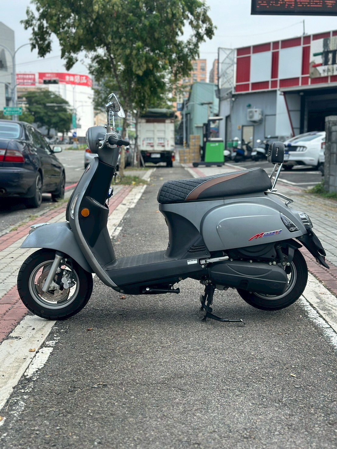 LINE_ALBUM_2021 光陽 MANY 110 碟煞 _1217 113xxKM $49,999_251003_2