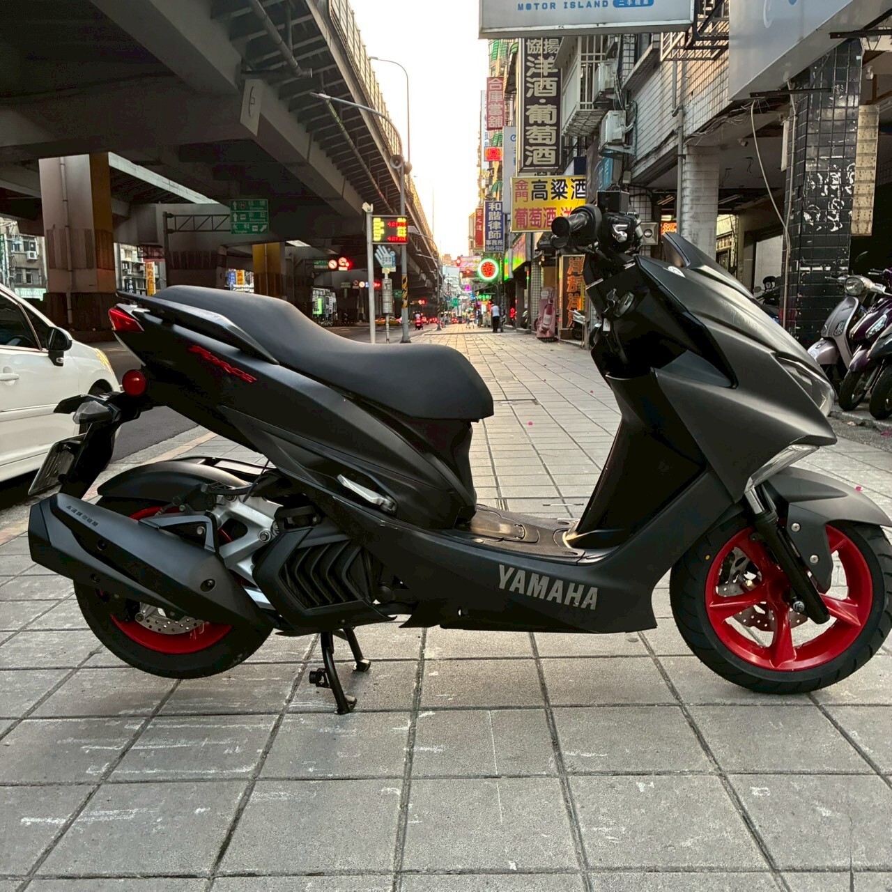 LINE_ALBUM_2018 山葉 FORCE 155 _1301 $55000_251007_4