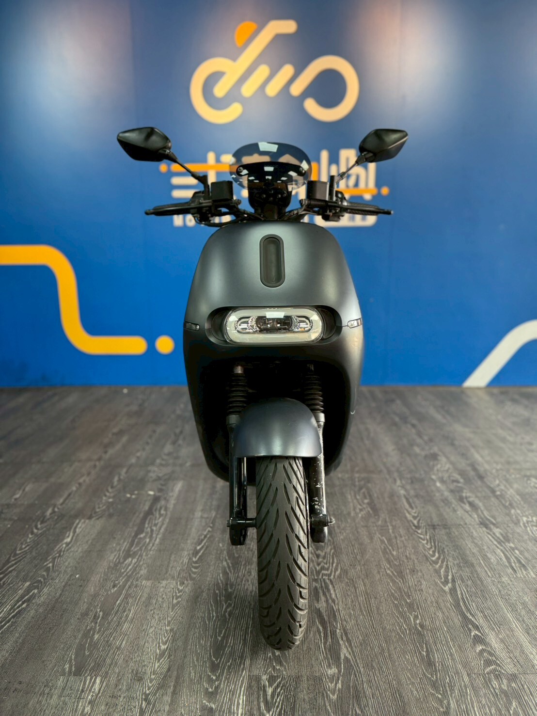 LINE_ALBUM_18年 睿能 GOGORO S2 _1097 3684km $30000(車架小歪珠碗異常現況販售)_251013_7