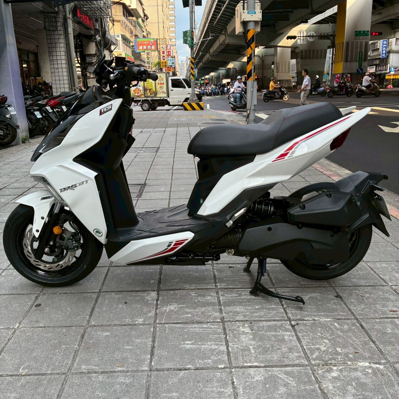 LINE_ALBUM_2021 三陽 DRG 158 TCS 七期 _2239 $70000_251014_3