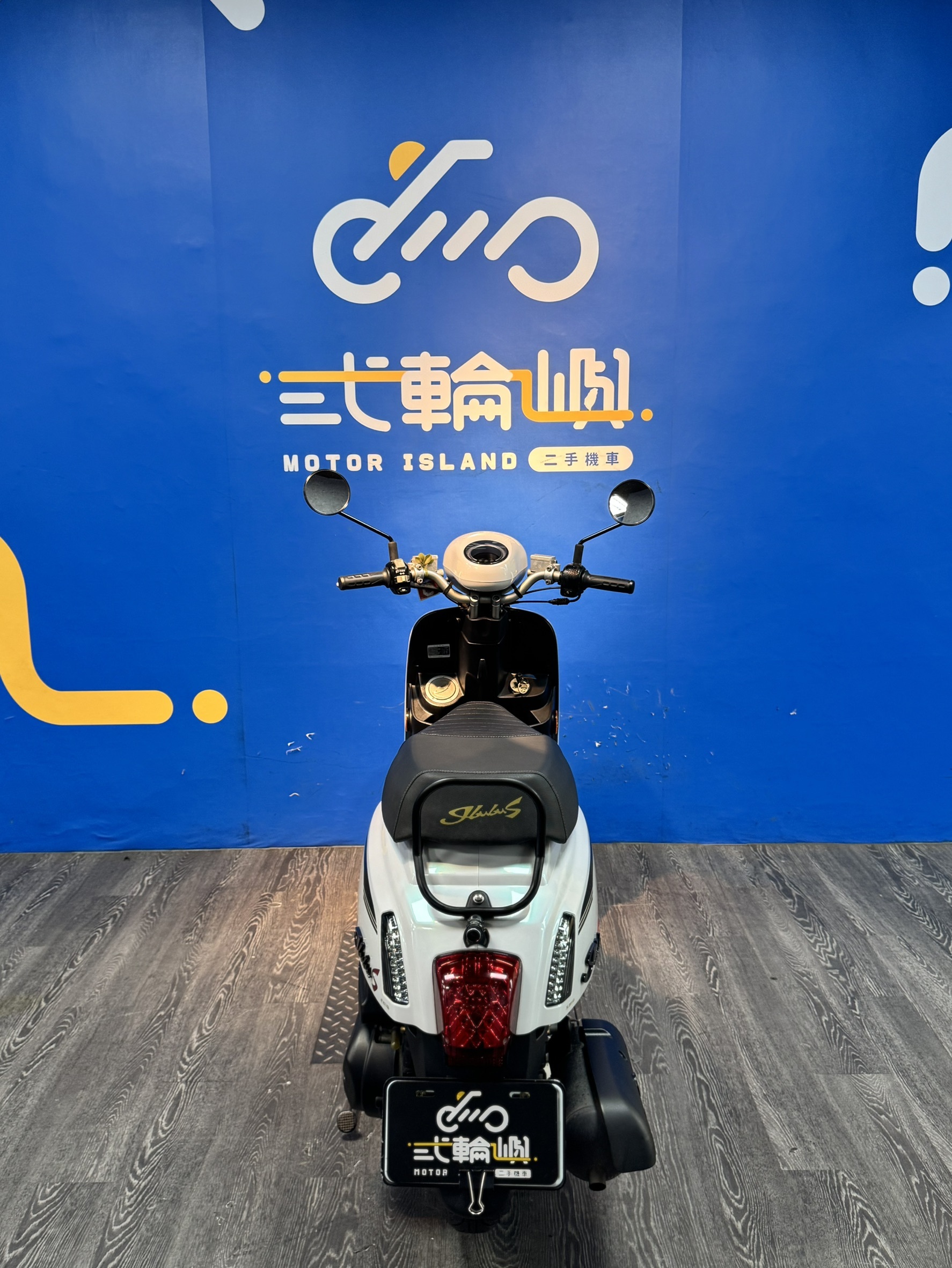 line_oa_chat_251015_150831_group_4