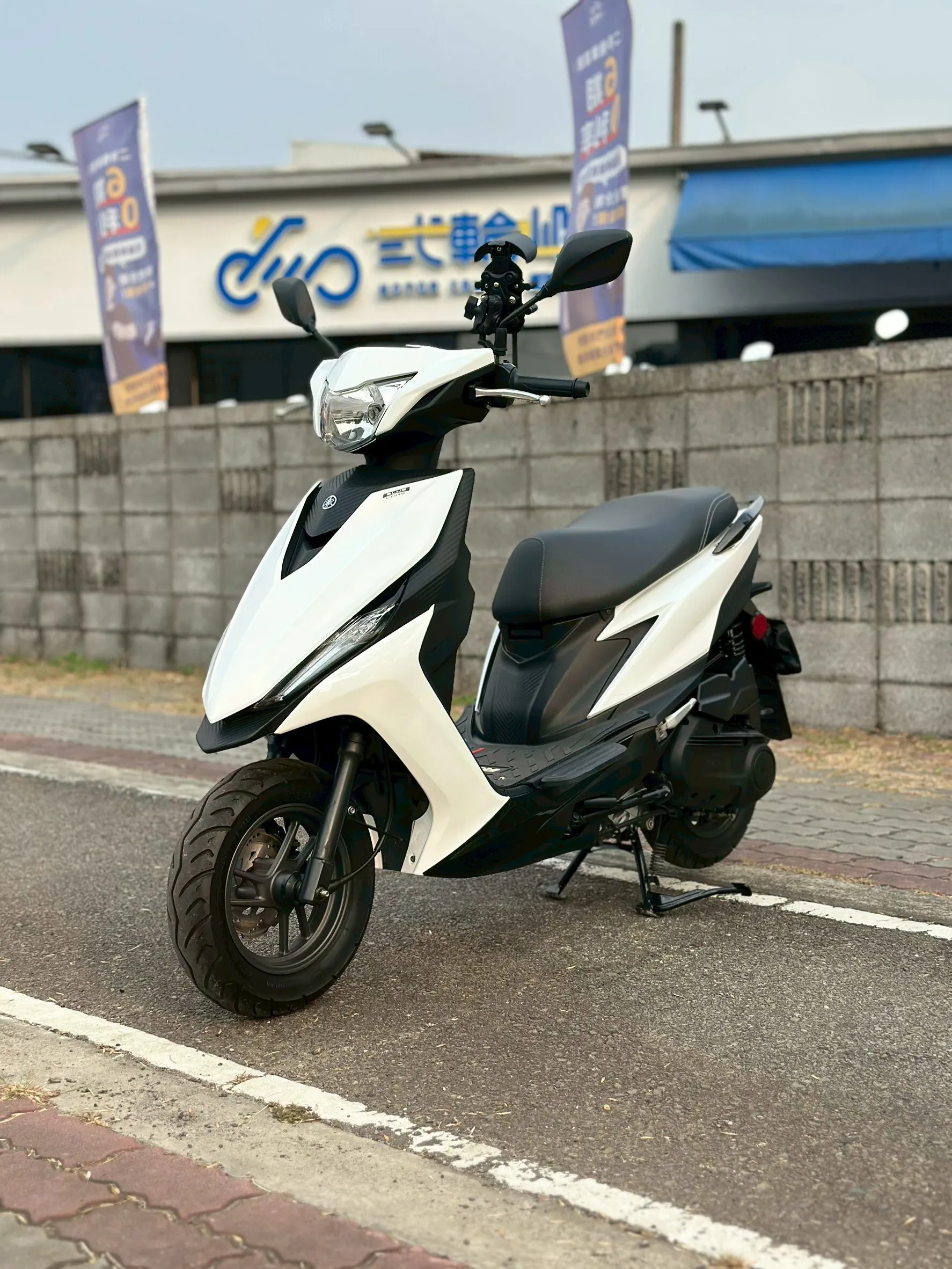 LINE_ALBUM_2023 山葉 RS NEO 125 (UBS) _2182 33xxKM $55,000_251016_5