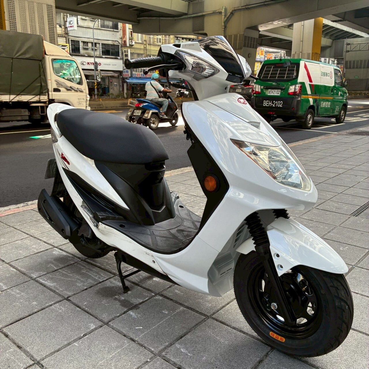 LINE_ALBUM_2015 光陽 VP 125 _7087 $26000_251017_5
