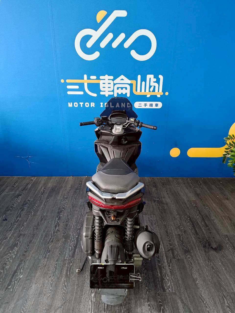 LINE_ALBUM_2022 APRILIA SR GT 200 _NRG-5817 $待補 里程21XXX_251019_1