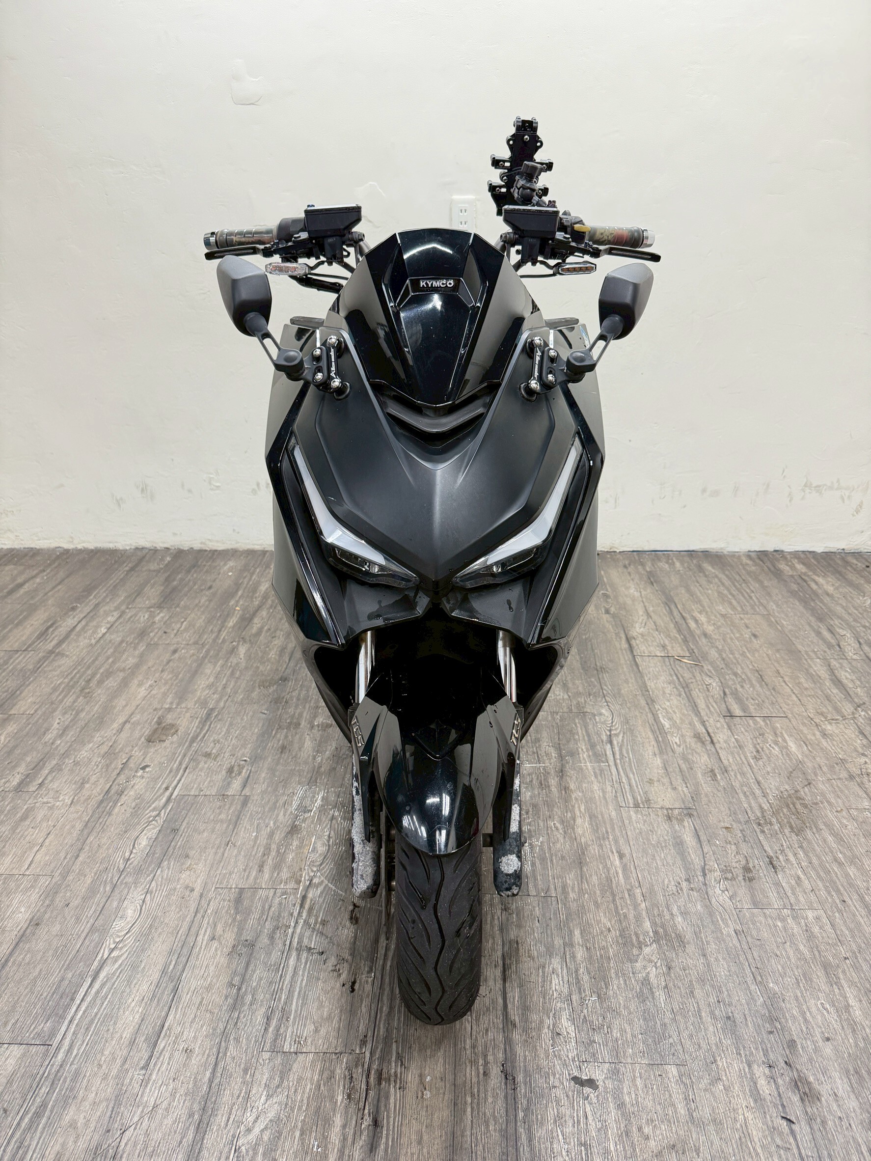 LINE_ALBUM_2022 光陽 KRV 180 ABS+TCS _9339 $72000 里程 42XXX_251021_6