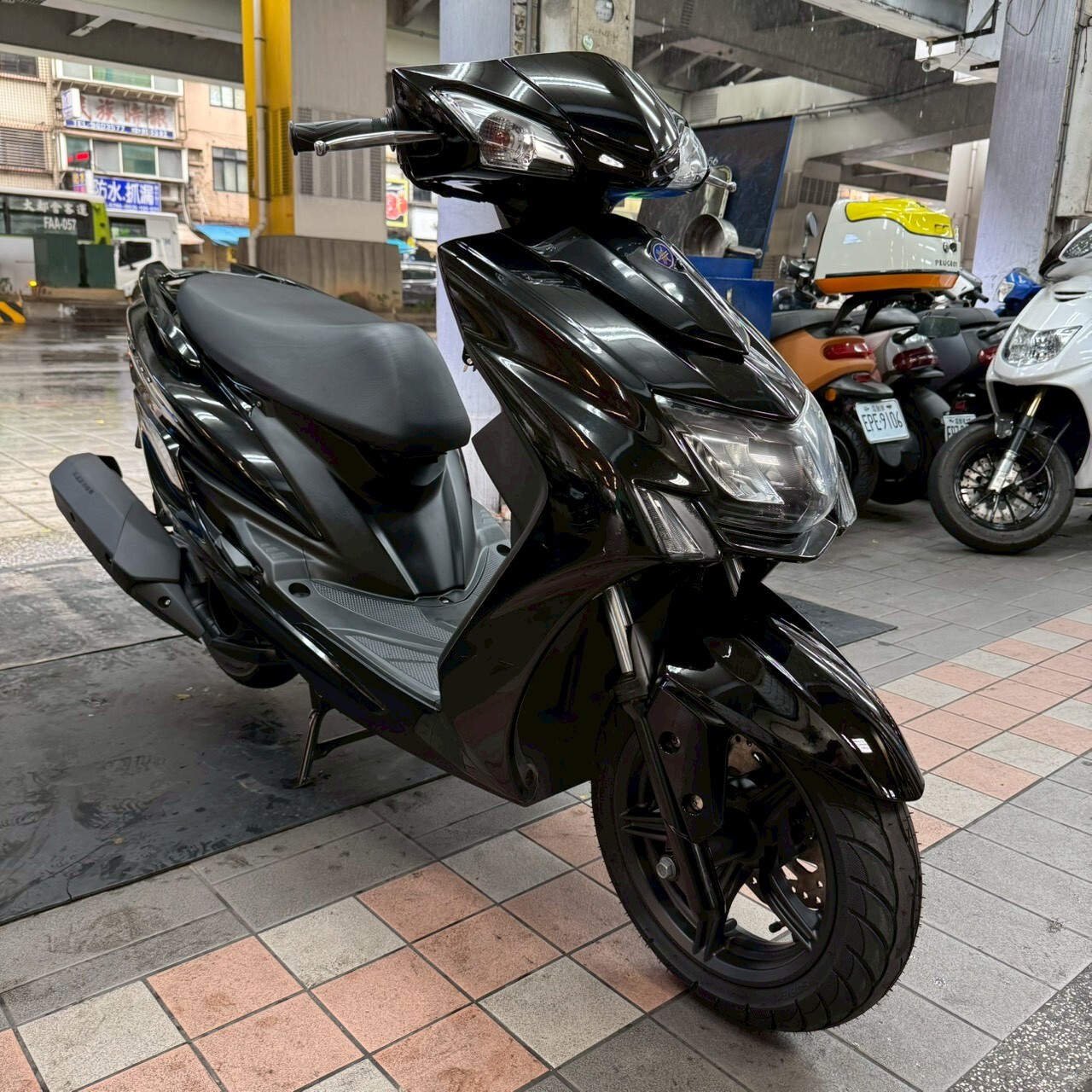 LINE_ALBUM_5288_251021_3